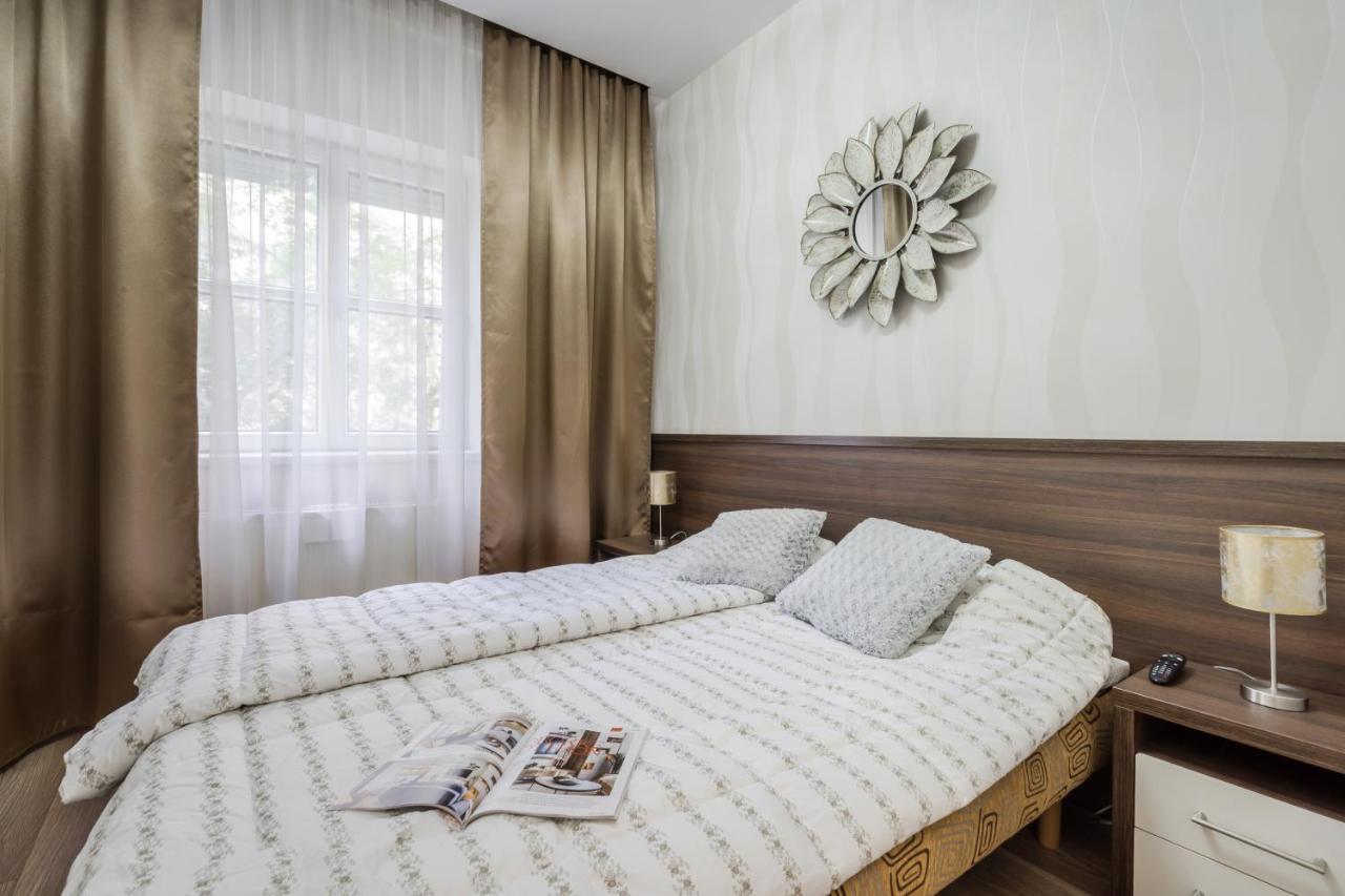Bpr Ethereal Panoramic Suite With A/C & Balcony Budapest Exteriör bild