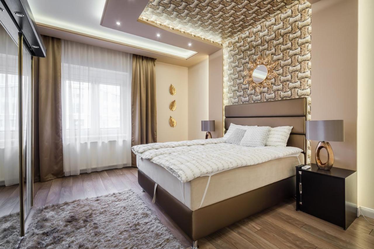 Bpr Ethereal Panoramic Suite With A/C & Balcony Budapest Exteriör bild
