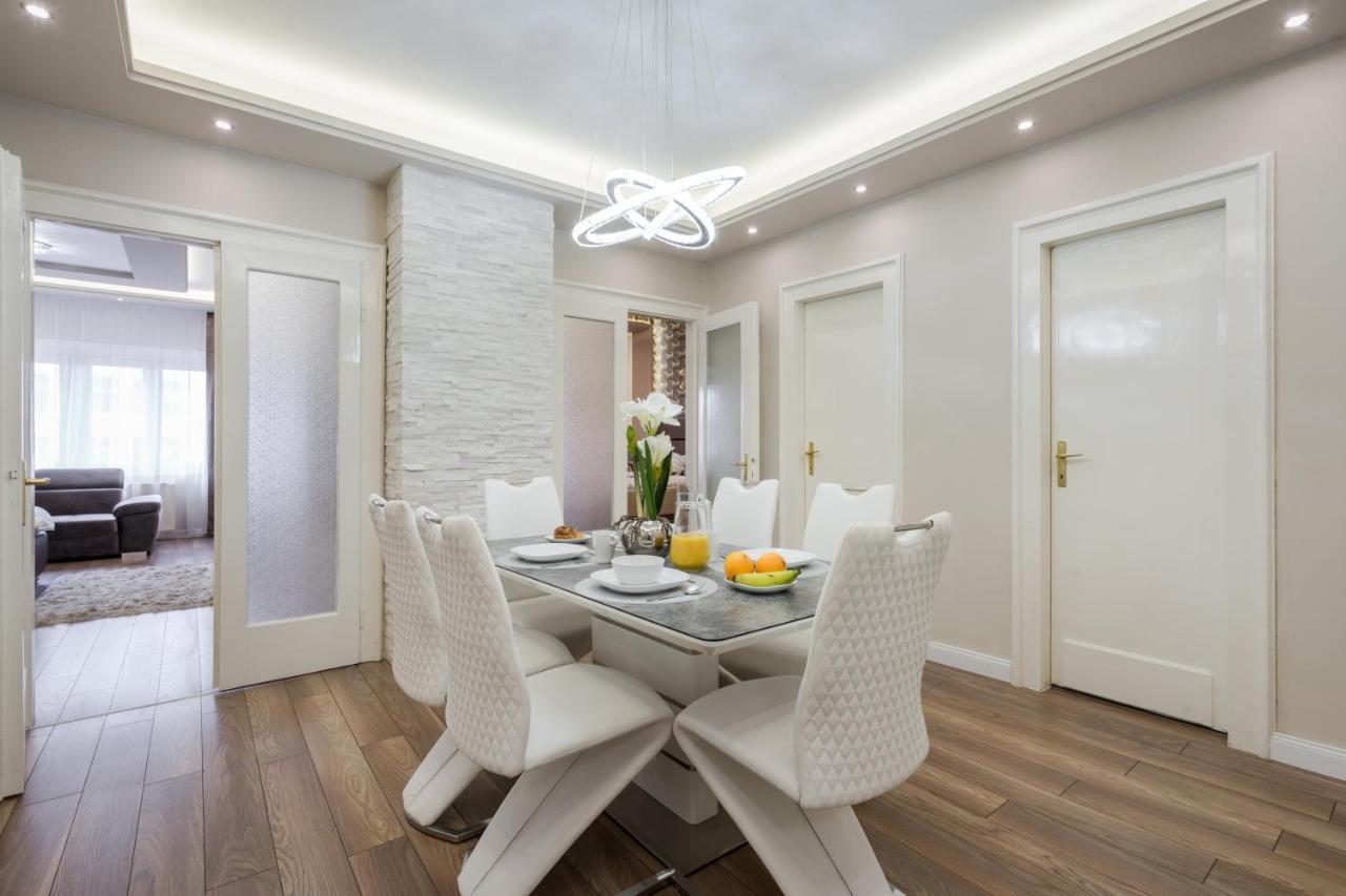 Bpr Ethereal Panoramic Suite With A/C & Balcony Budapest Exteriör bild